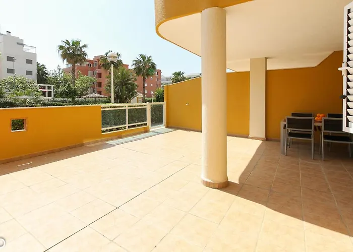Brisas * דניה